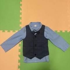 SHEIN＊蝶ネクタイ付きフォーマルスーツ(110cm)の画像