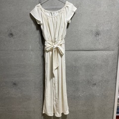 リゼクシー　オフショルダーパンツオールインワン