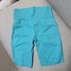 ショートヨガパンツの画像