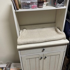 可愛い棚　　キッチンボードシェルフ
