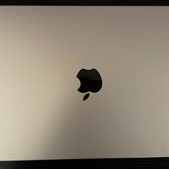 本日16時まで！MacBook Pro M3 14inch 8GB 512GB [新品同樣] シルバーの画像