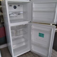 232L　大容量2ドア　冷蔵庫　霜取りファン内蔵の画像