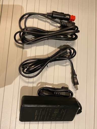 マキタ充電式保冷温庫　50L　