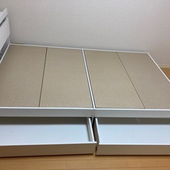 ダブルベッド　フレームのみの画像
