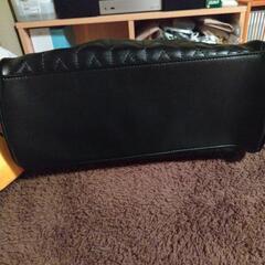 黒キルティングバックの画像