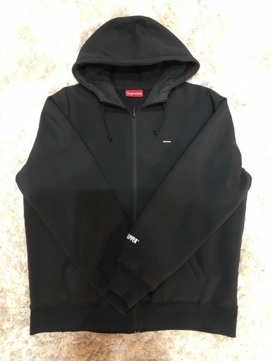 シュプリーム　supreme パーカー