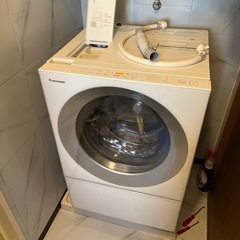 パナソニック　Panasonic ドラム式洗濯乾燥機 Cuble キューブル 洗濯10.0kg 乾燥5.0kg ヒーター乾燥(排気タイプ) (右開き)  NA-VG2800R-K
