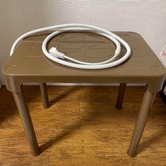 犬(猫ちゃんにも)用コタツ布団付きの画像