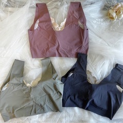 ノンワイヤー シームレスブラ 4L 3枚 大きいサイズ 新品 人気 ナイトブラ の画像