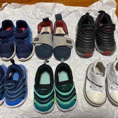 kids nike スニーカー4足とおまけ2足 