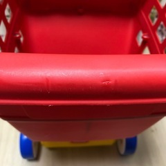 おもちゃのカートの画像
