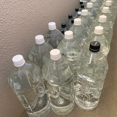 ペットボトル 4L, 1.5Lの画像