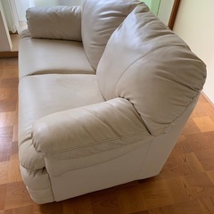 ソファ　二人がけ　おしゃれ　白ソファの画像