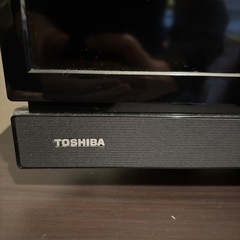 TOSIBA 32V  液晶テレビ　※テレビ台付き