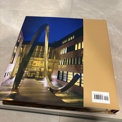 パテック フィリップ正史 ニコラス・フォークス著 本の画像