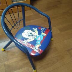 子供用イスの画像