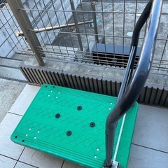 台車（緑色）