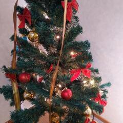 クリスマスツリーの画像