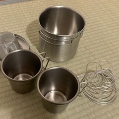 キャンプ用品　スタッキング可能　コップ　調理器具の画像