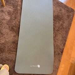 受け渡し中▪️ヨガマットの画像