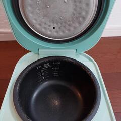 タイガー3合炊き炊飯器の画像