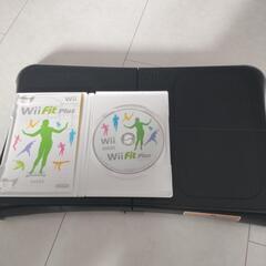 Wiiフィット プラス (バランスWiiボードセット)(レアなク...