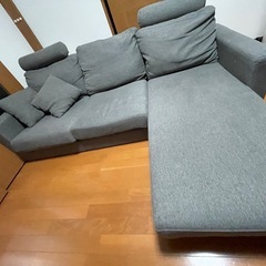 ソファーの画像