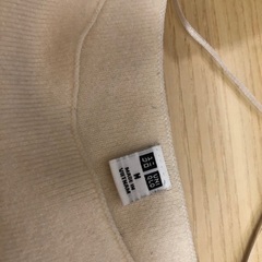 ユニクロ　スフレヤーンボートネックセーターMサイズの画像