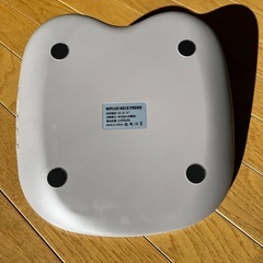 NIPLUX NECK PREMSの画像