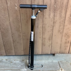 自転車空気入れ