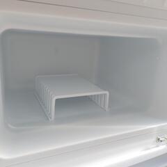 【2024年製】美品動作OK90リットルツードア冷凍冷蔵庫Comfeeの画像