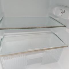 【2024年製】美品動作OK90リットルツードア冷凍冷蔵庫Comfeeの画像