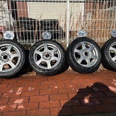 お取引中 
軽自動車用スタッドレス 155/65R14 REVO...