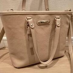 ショルダーバッグ ハンドバッグ 2way ベージュ ゴールド金具の画像