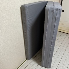 セミダブルマットレスの画像