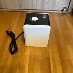 コンパクト600Wファンヒーターの画像