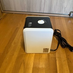 コンパクト600Wファンヒーターの画像