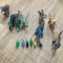 恐竜フィギュアの画像