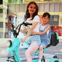 街中を走れば可愛さで注目!!大きなバスケットで買い物には最適、主婦や高齢の方に適したスクーターです。の画像