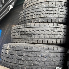 12インチ　スタッドレス　
軽バン、軽トラ　の画像