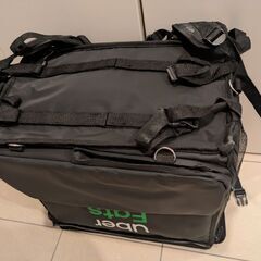 ウーバーイーツ配達用バッグの画像