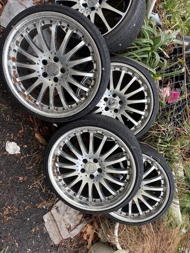 商談中カールソン 20inch