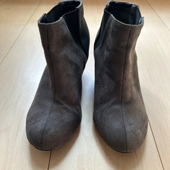ショートブーツ レディース の画像