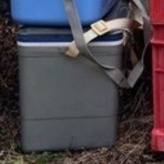 クーラーボックス　稲枝駅周辺保管