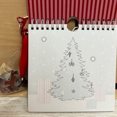 ♻️近日大掃除処分 新品未使用 クリスマスプレゼント 水塗り絵❁¨̮の画像
