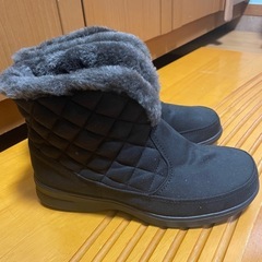 冬用ブーツ　24.5㎝　4Eの画像