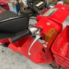 セール 小さく可愛い3輪バイク　JOY 49cc の画像