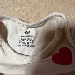 最終値下げ H＆M オーガニックコットン セットアップ ハート柄 新生児 エイチアンドエムの画像