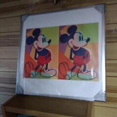 アルミ額の絵新品です。