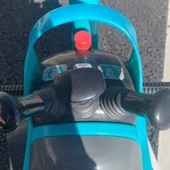 子ども　乗り物　ショベルカーの画像